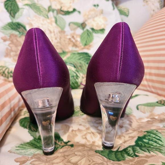 Vintage! Princess Sparkly Hearts Clear BJ Heels ! - Picture 6 of 14